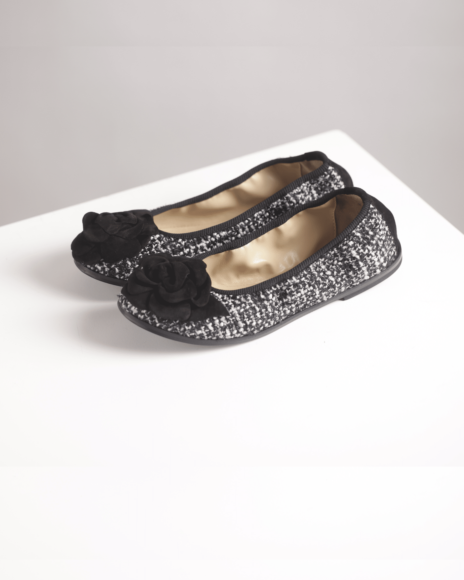 Ballerina Bally tessuto bianco e nero (2)