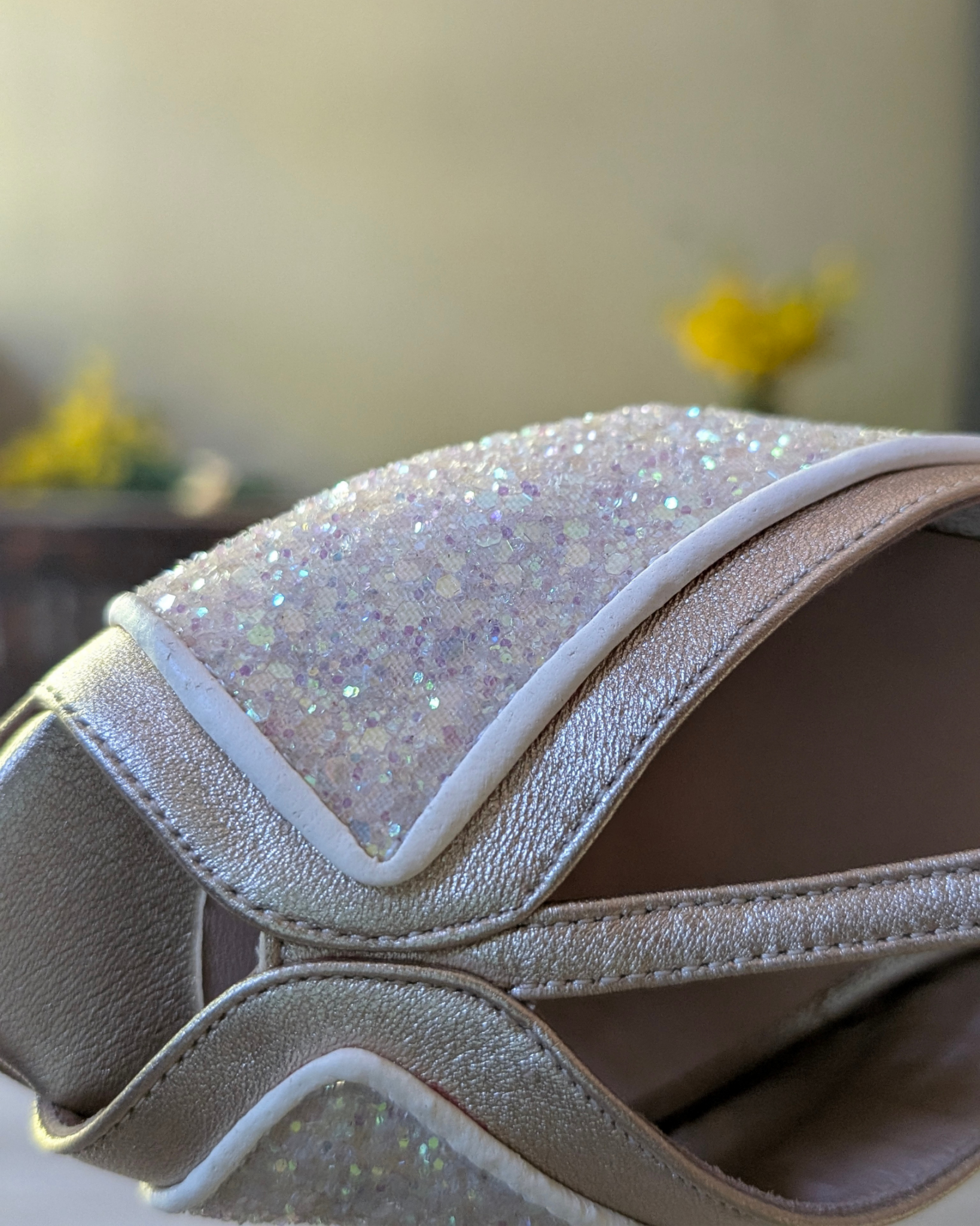 Anafi_glitter burro, laminato platino, nappa panna