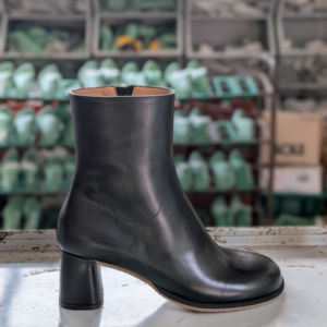 Lin Stivaletto in nappa nera con tacco a blocco 50 mm