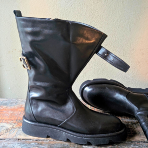 Stivaletto biker Soffio in nappa nera con gambale regolabile